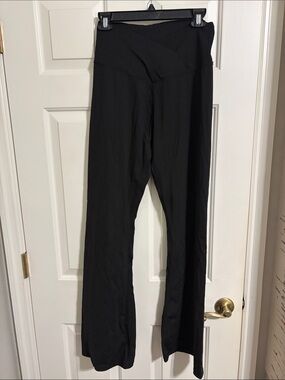V-Waist Black Yoga Flare Leggings Pants